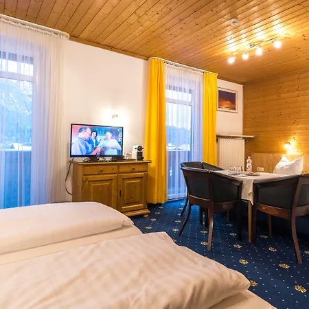 Garni Almenrausch Und Edelweiss 3* Γκάρμις-Παρτενκίρχεν