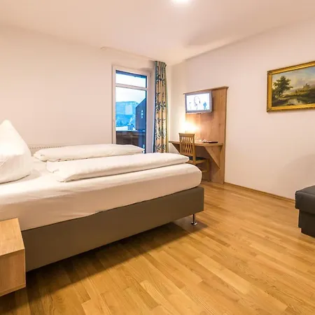 Hotel Garni Almenrausch Und Edelweiss 3*