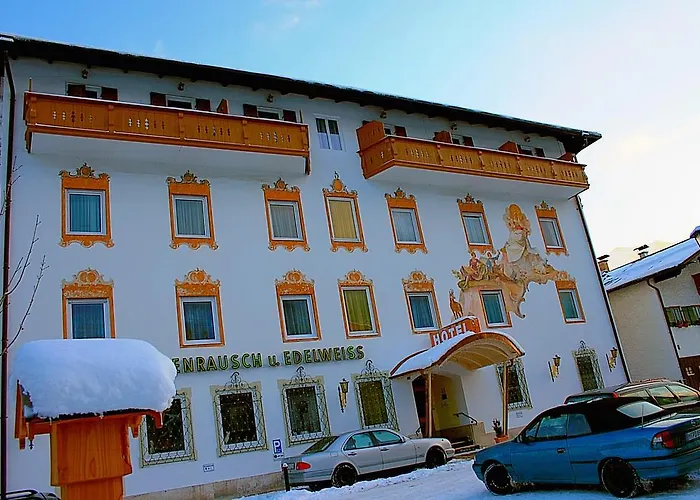 Garni Almenrausch Und Edelweiss Гарміш-Партенкірхен