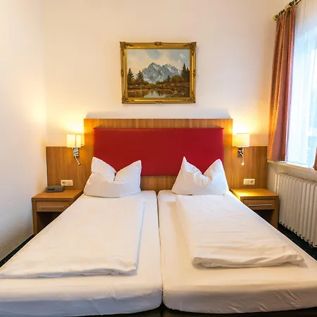 Garni Almenrausch Und Edelweiss Hotel