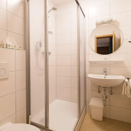 Garni Almenrausch Und Edelweiss 3*