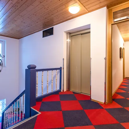 Garni Almenrausch Und Edelweiss