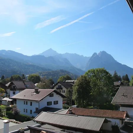 Garni Almenrausch Und Edelweiss Hotel 3*