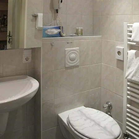 Garni Almenrausch Und Edelweiss Garmisch-Partenkirchen