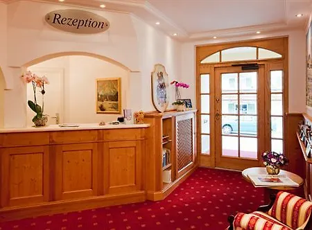 Garni Almenrausch Und Edelweiss Hotell Garmisch-Partenkirchen
