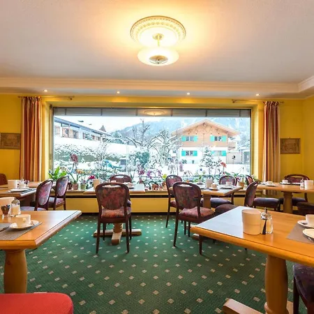 Hotel Garni Almenrausch Und Edelweiss Garmisch-Partenkirchen