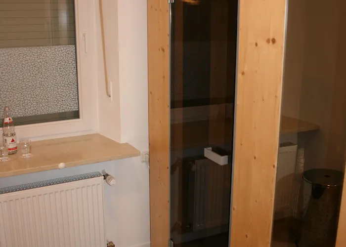 Garni Almenrausch Und Edelweiss 3* 加爾米施-帕滕基興